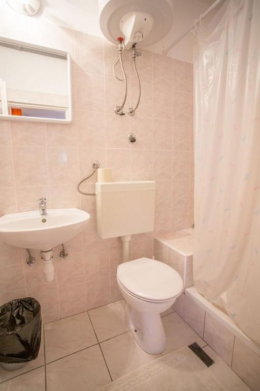 Apartmán Robinson Erina Zarače Exteriér fotografie